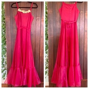 Vintage Floaty Full Skirt Gown w/ Floral Embellishment